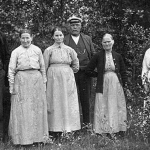 Bild 3044 Soldattorpet i Västerplana "Örna Lisa" Lovisa Johansson (nr 5.) var den siste som bodde i torpet