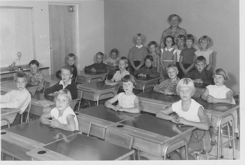 Bild3679 Hällekis Skola Klass 2 1959-60