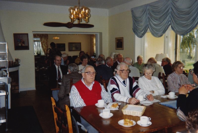 Bild3240 Pensionärer från Hällekis på 1980-talet